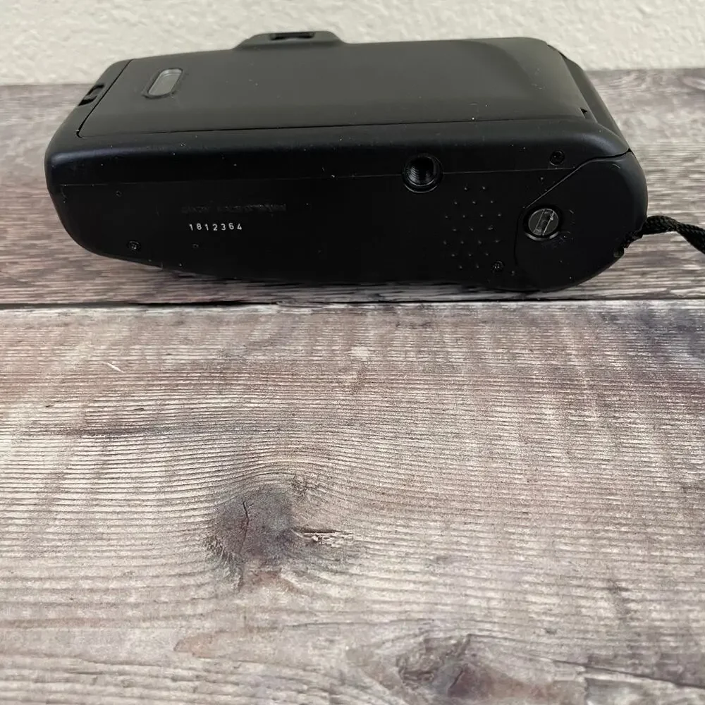 Canon Snappy AF 35MM Point and Shoot Camera Parts Repair Untested AS-IS - Picture 8 of 13